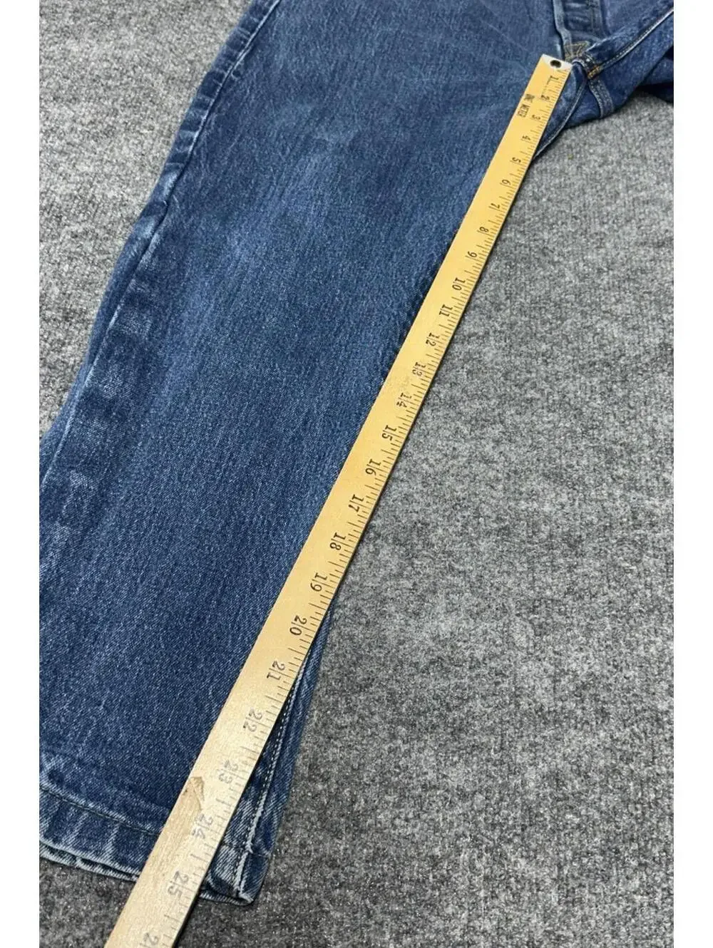 Levis 501 Original Fit Mens Jeans Blue Straight Leg Button Fly 38x30 Medium Wash